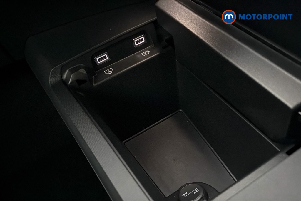 Peugeot 3008 Allure Automatic Petrol SUV - Stock Number (1633821) - 17th supplementary image