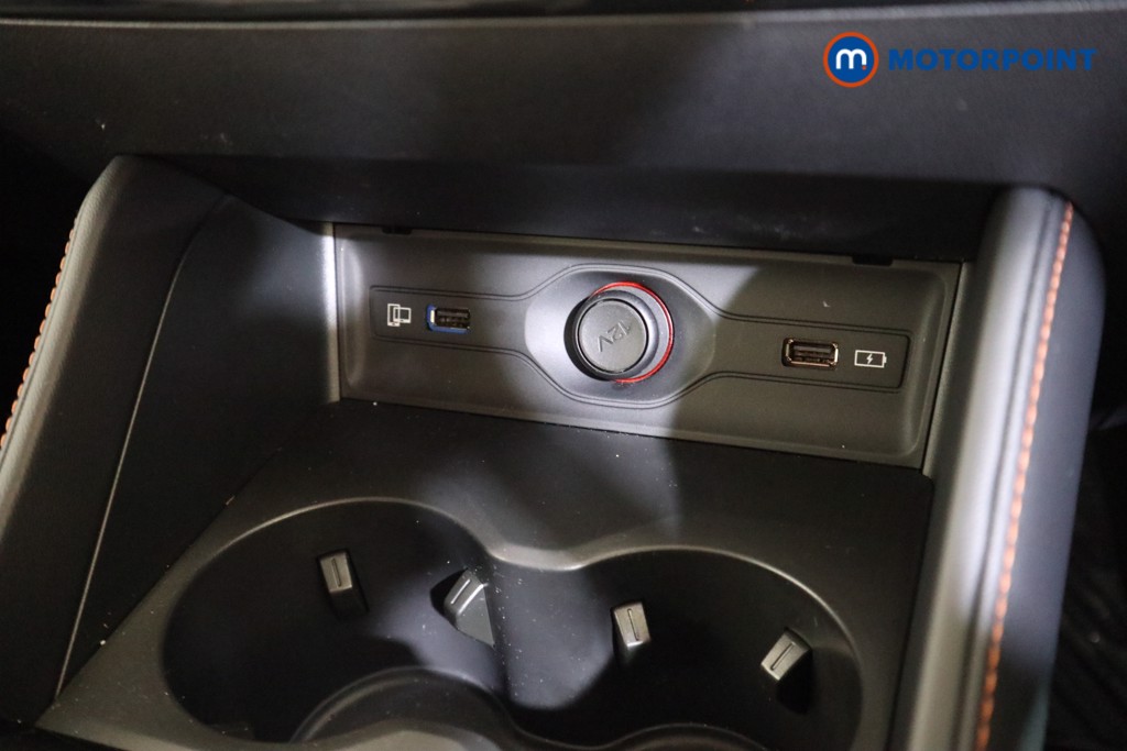 Mg Motor Uk HS Trophy Automatic Petrol-Electric Hybrid SUV - Stock Number (1633956) - 8th supplementary image