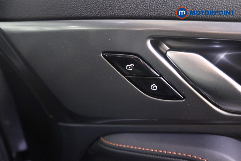 Mg Motor Uk HS Trophy Automatic Petrol-Electric Hybrid SUV - Stock Number (1633956) - 12th supplementary image