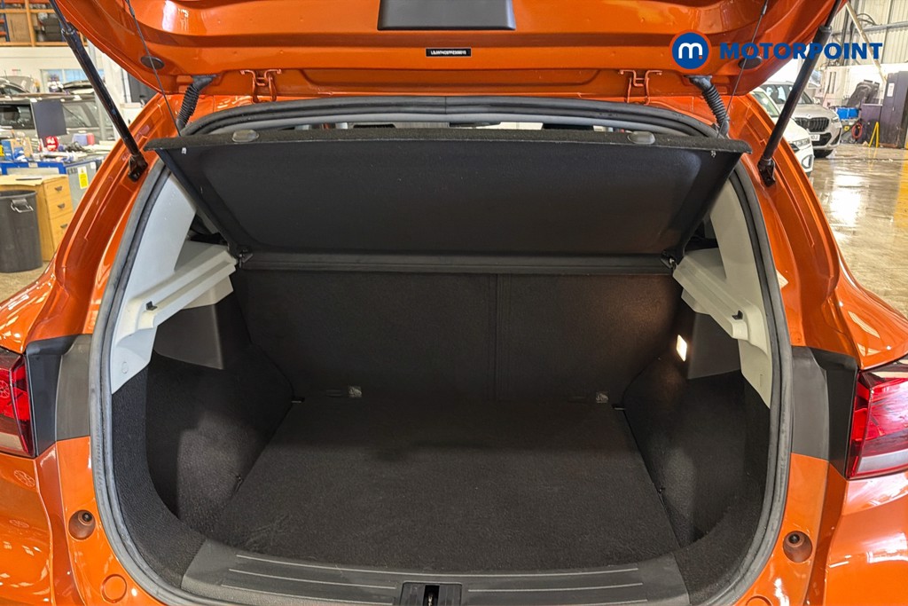 Mg Motor Uk ZS Exclusive Automatic Petrol SUV - Stock Number (1634068) - 33rd supplementary image