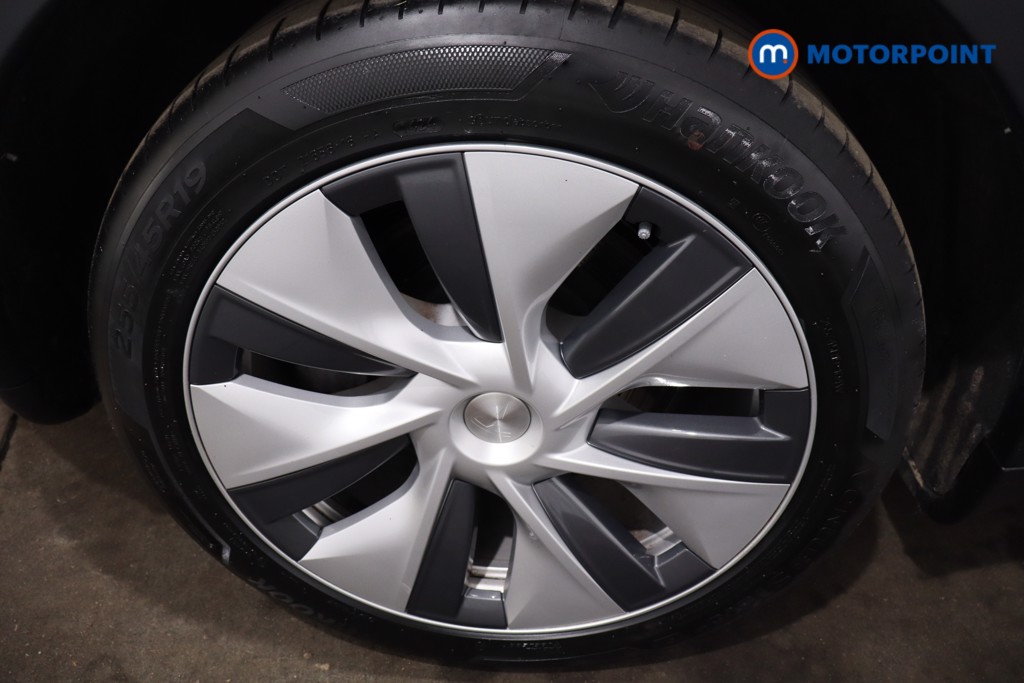 Tesla Model Y Long Range Automatic Electric SUV - Stock Number (1634169) - 9th supplementary image