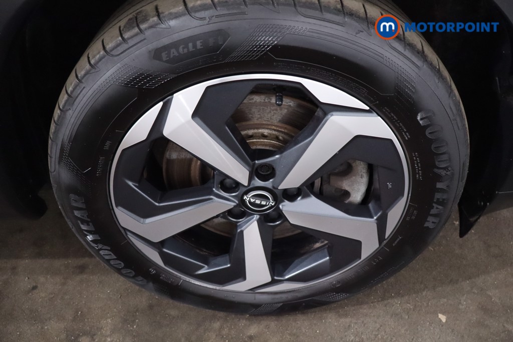 Nissan Qashqai N-Connecta Automatic Petrol-Electric Hybrid SUV - Stock Number (1634201) - 10th supplementary image