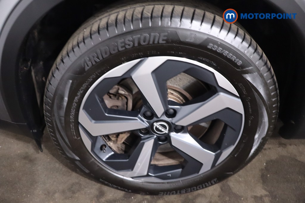 Nissan Qashqai N-Connecta Automatic Petrol-Electric Hybrid SUV - Stock Number (1634201) - 12th supplementary image
