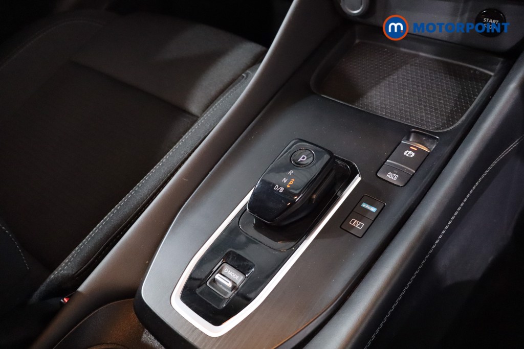 Nissan Qashqai N-Connecta Automatic Petrol-Electric Hybrid SUV - Stock Number (1634201) - 21st supplementary image