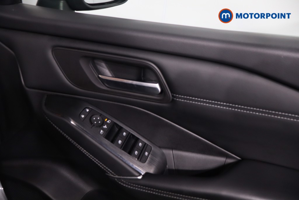 Nissan Qashqai N-Connecta Automatic Petrol-Electric Hybrid SUV - Stock Number (1634201) - 26th supplementary image