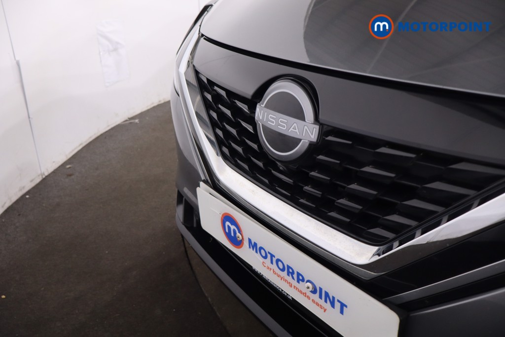 Nissan Qashqai N-Connecta Automatic Petrol-Electric Hybrid SUV - Stock Number (1634201) - 31st supplementary image