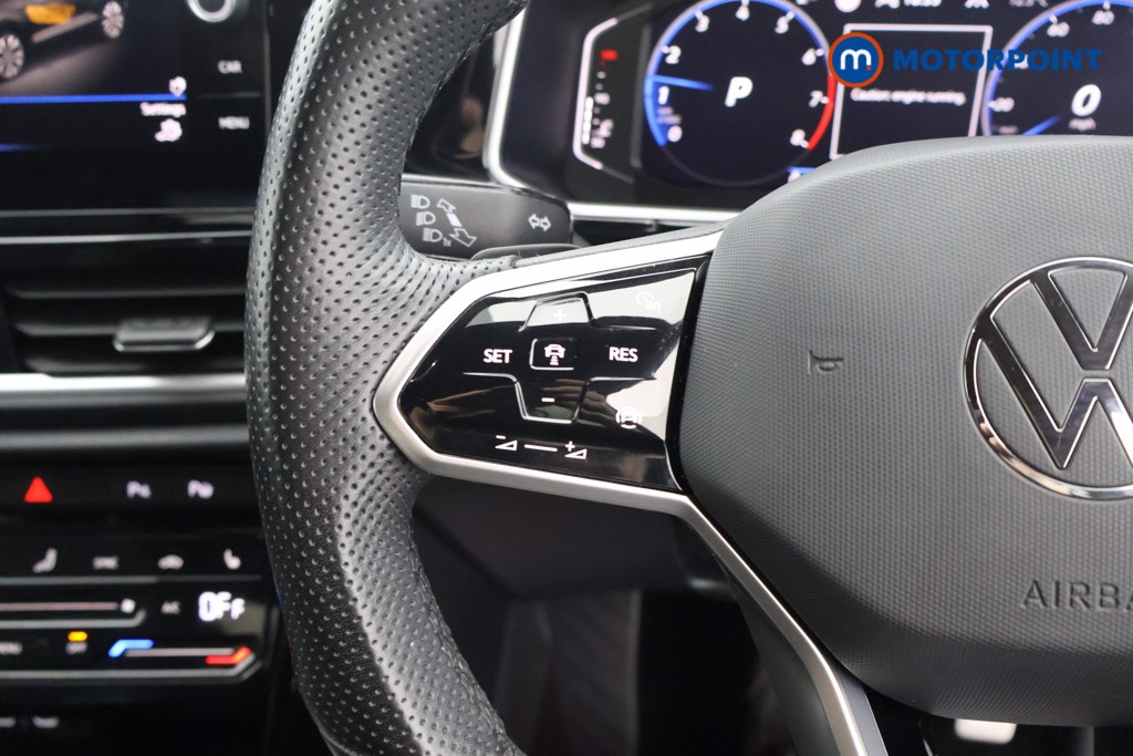 Volkswagen T-Roc R-Line Automatic Petrol SUV - Stock Number (1634445) - 2nd supplementary image