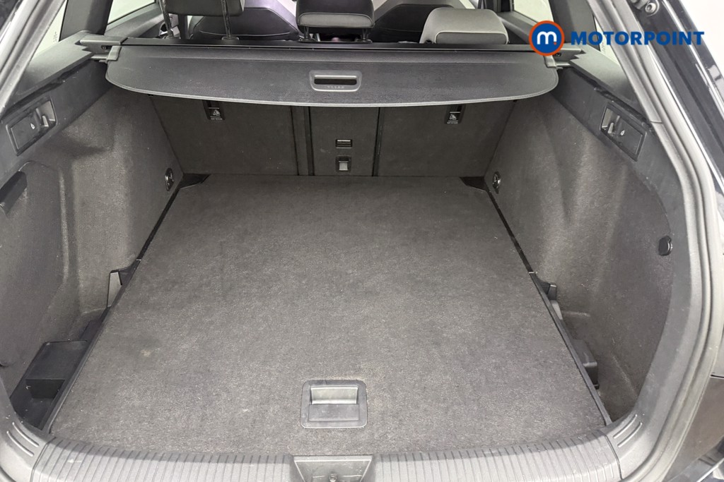 Volkswagen Golf R-Line Automatic Petrol Estate - Stock Number (1634497) - 8th supplementary image