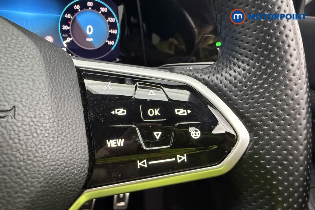 Volkswagen Golf R-Line Automatic Petrol Estate - Stock Number (1634497) - 23rd supplementary image