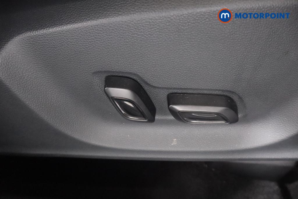 Mg Motor Uk ZS Exclusive Manual Petrol SUV - Stock Number (1634513) - 12th supplementary image