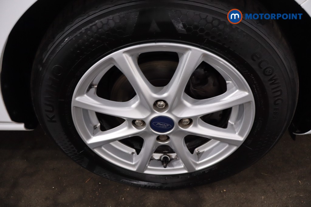 Ford Fiesta Zetec Automatic Petrol Hatchback - Stock Number (1634717) - 10th supplementary image