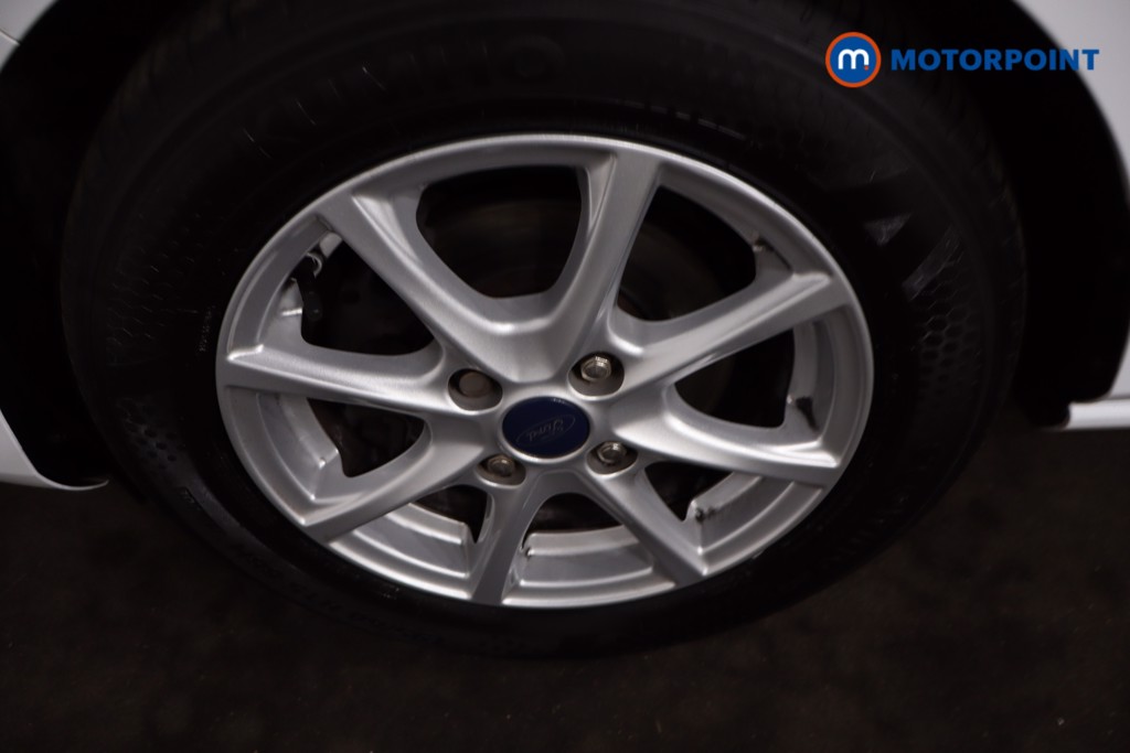 Ford Fiesta Zetec Automatic Petrol Hatchback - Stock Number (1634717) - 11th supplementary image