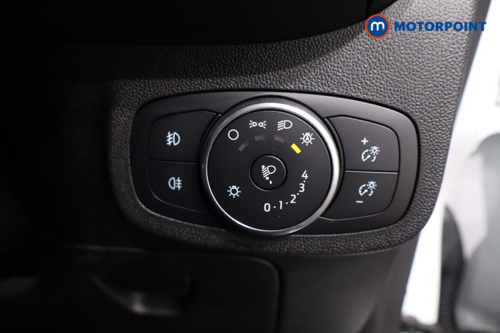 Ford Fiesta Zetec Automatic Petrol Hatchback - Stock Number (1634717) - 17th supplementary image