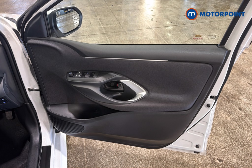 Mazda 2 Hybrid Pure Automatic Petrol-Electric Hybrid Hatchback - Stock Number (1634779) - 19th supplementary image