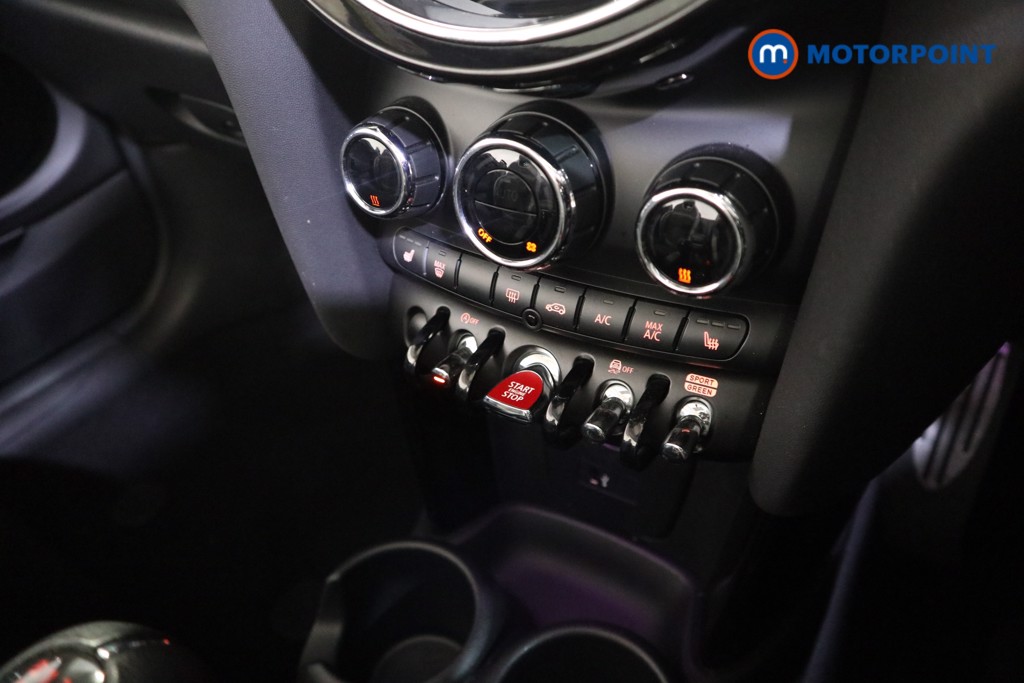 Mini Convertible Cooper Sport Manual Petrol Convertible - Stock Number (1634901) - 7th supplementary image