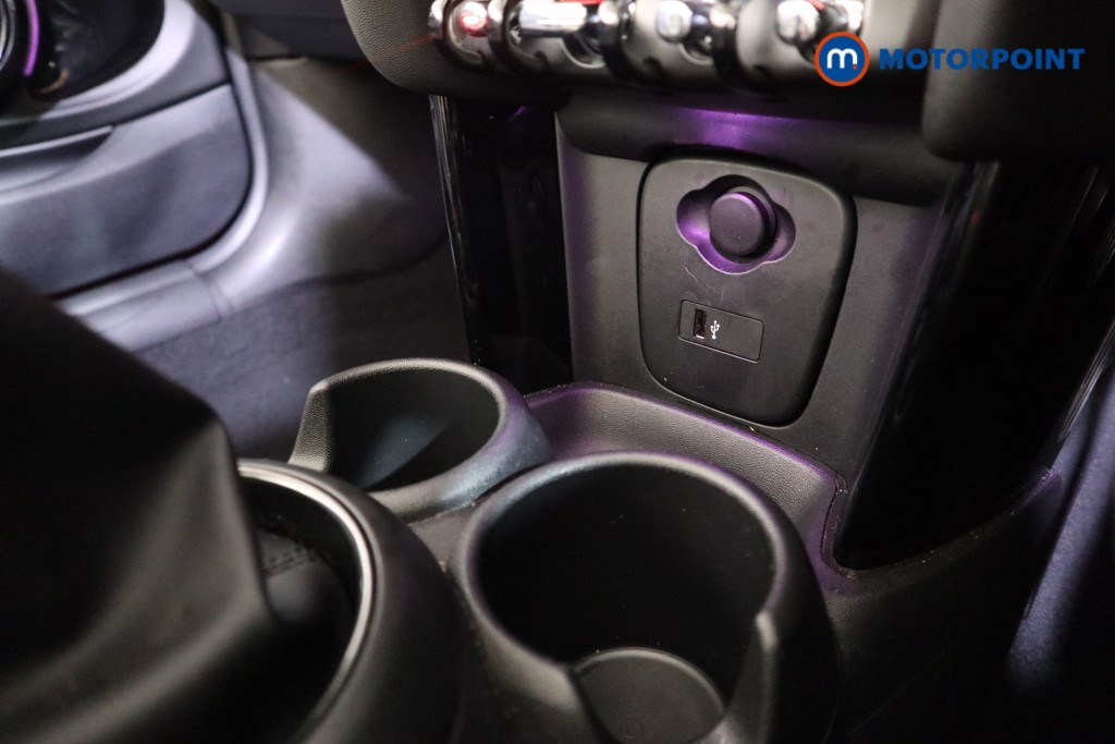 Mini Convertible Cooper Sport Manual Petrol Convertible - Stock Number (1634901) - 8th supplementary image