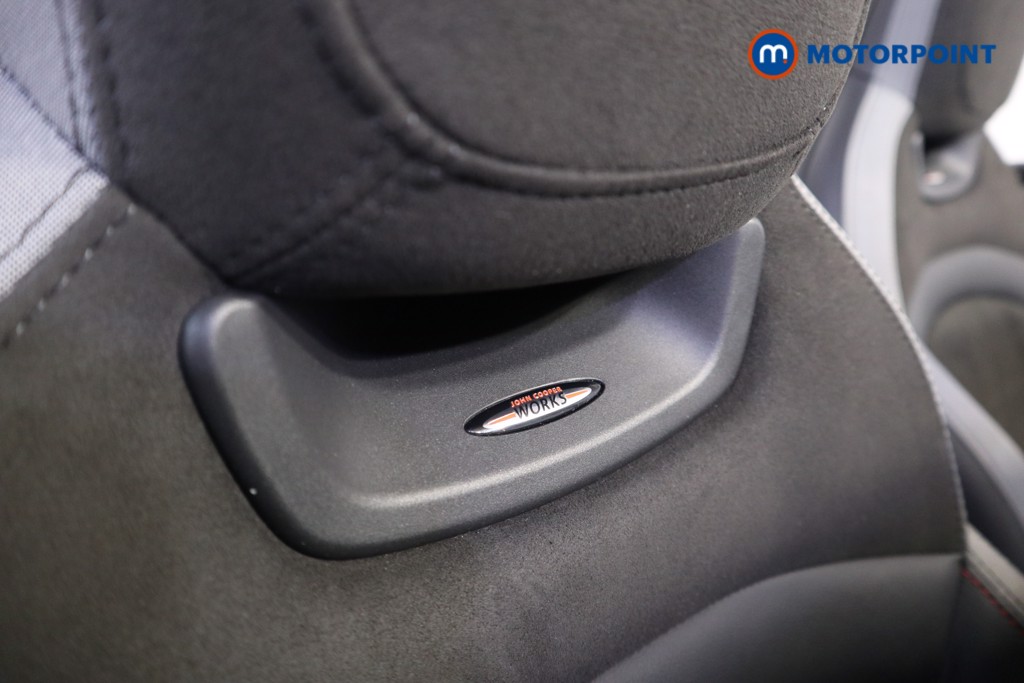 Mini Convertible Cooper Sport Manual Petrol Convertible - Stock Number (1634901) - 17th supplementary image