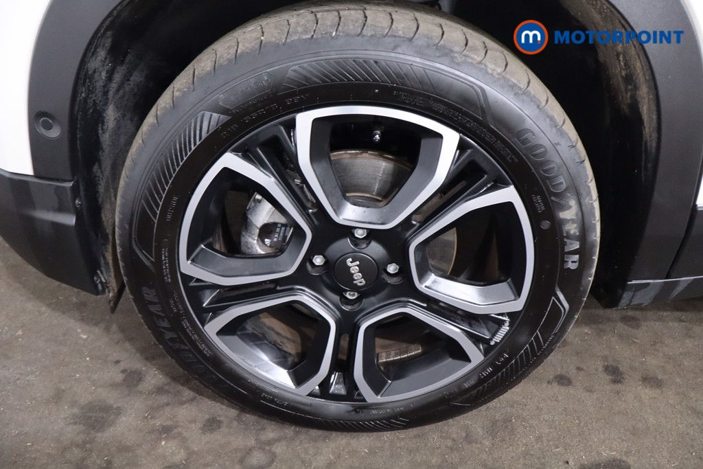 Jeep Avenger Summit Automatic Electric SUV - Stock Number (1635062) - 11th supplementary image