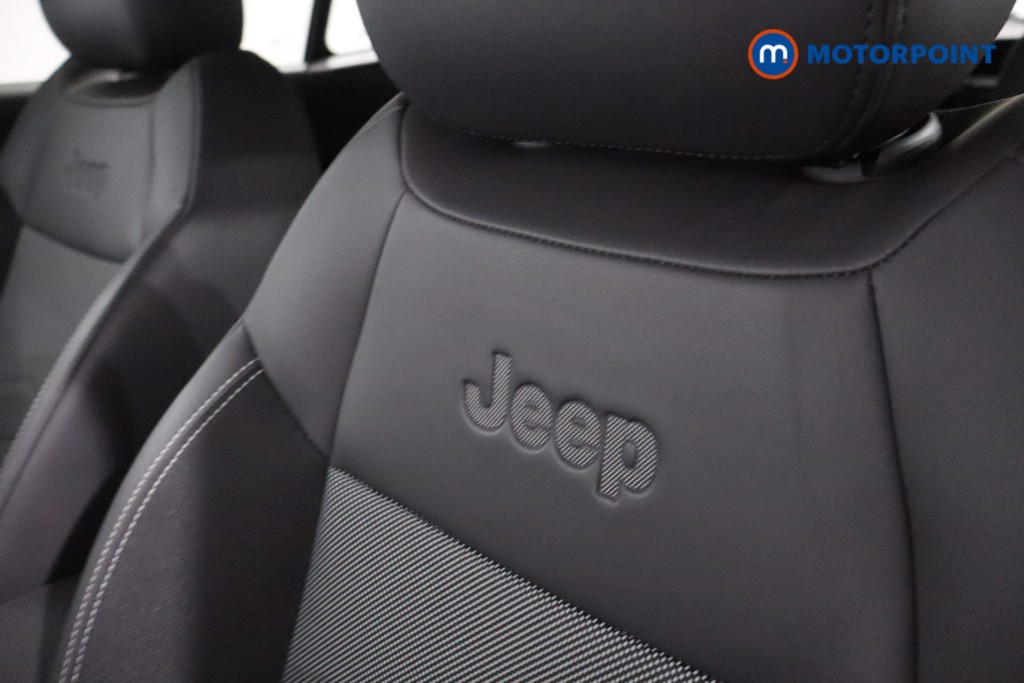 Jeep Avenger Summit Automatic Electric SUV - Stock Number (1635062) - 27th supplementary image