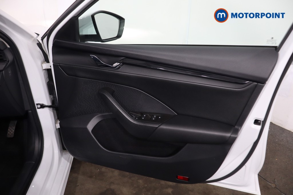 Skoda Octavia Se First Edition Automatic Petrol Estate - Stock Number (1635195) - 23rd supplementary image