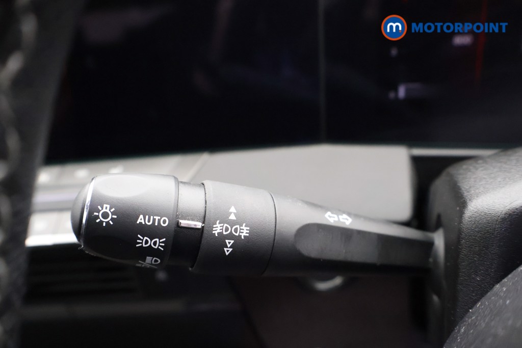 Vauxhall Astra Ultimate Automatic Petrol Hatchback - Stock Number (1635247) - 5th supplementary image