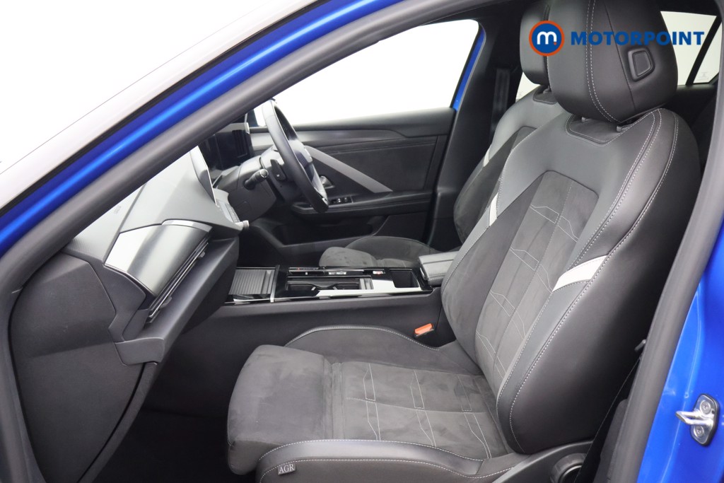 Vauxhall Astra Ultimate Automatic Petrol Hatchback - Stock Number (1635247) - 17th supplementary image