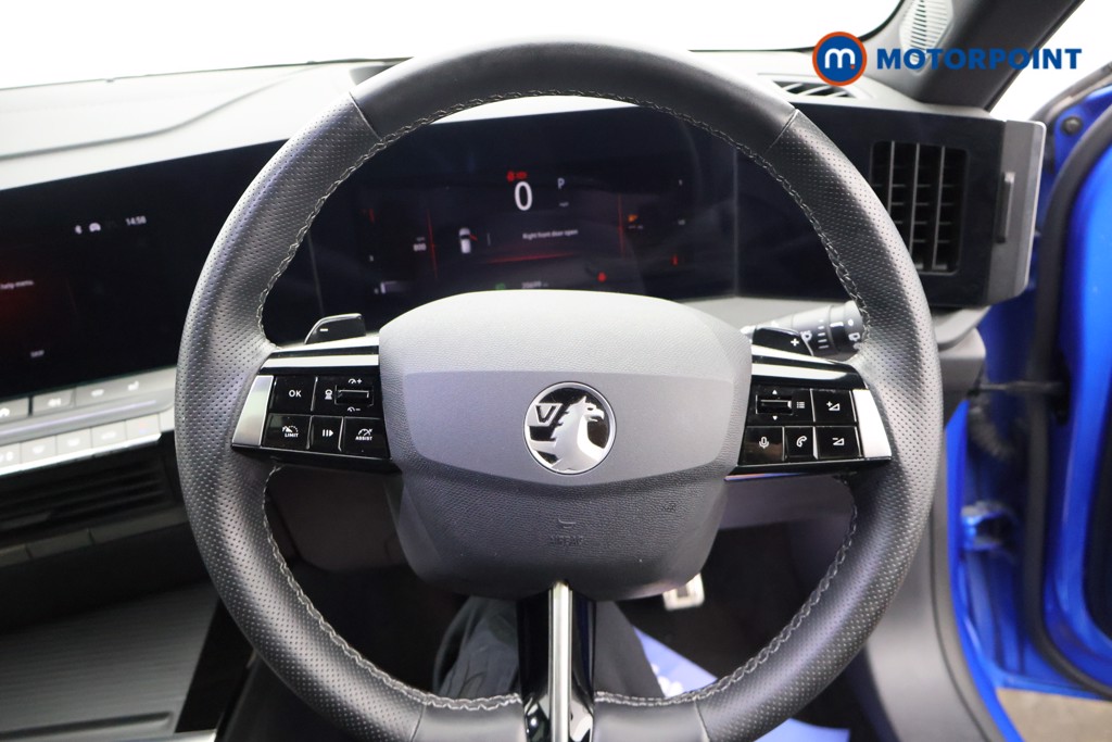 Vauxhall Astra Ultimate Automatic Petrol Hatchback - Stock Number (1635247) - 1st supplementary image