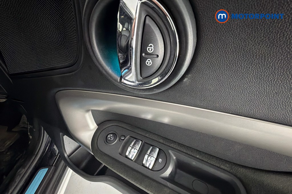 Mini Countryman C Exclusive Automatic Petrol SUV - Stock Number (1635679) - 19th supplementary image