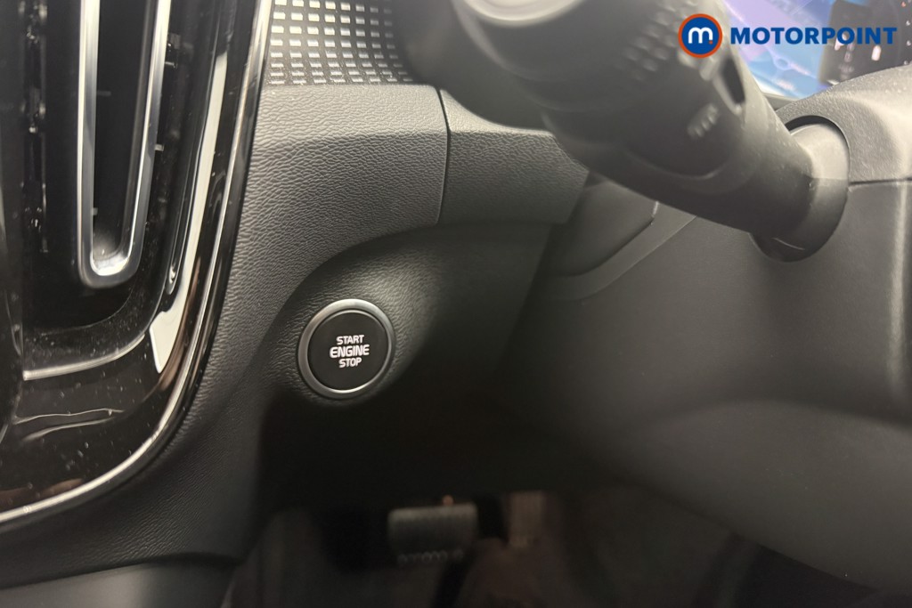 Volvo Xc40 Ultimate Automatic Petrol SUV - Stock Number (1635733) - 7th supplementary image