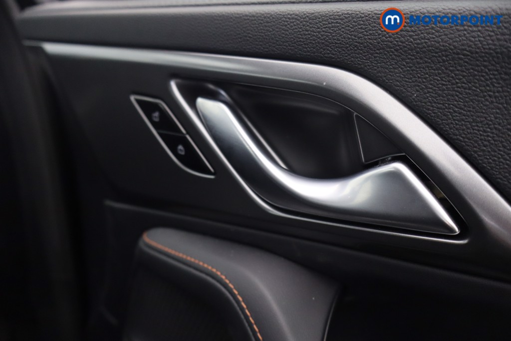 Mg Motor Uk HS Trophy Automatic Petrol-Electric Hybrid SUV - Stock Number (1635771) - 23rd supplementary image