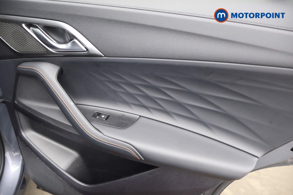 Mg Motor Uk HS Trophy Automatic Petrol-Electric Hybrid SUV - Stock Number (1635795) - 16th supplementary image