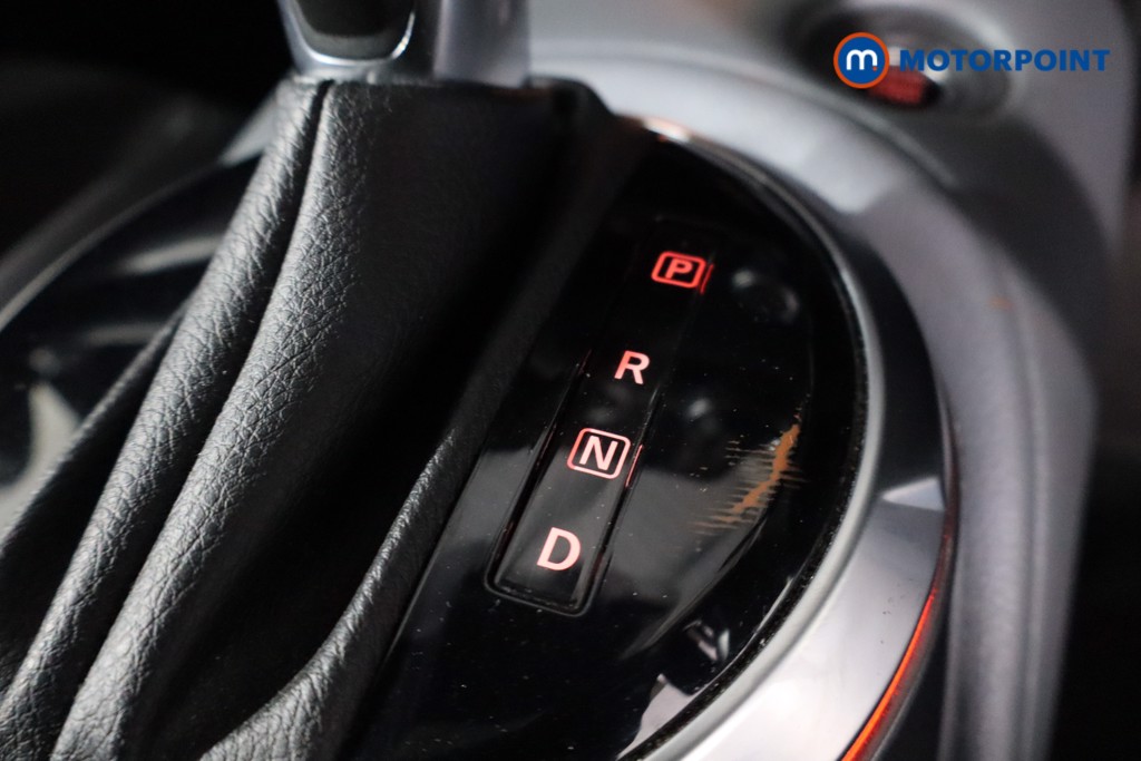 Nissan Juke Tekna Automatic Petrol SUV - Stock Number (1635931) - 22nd supplementary image