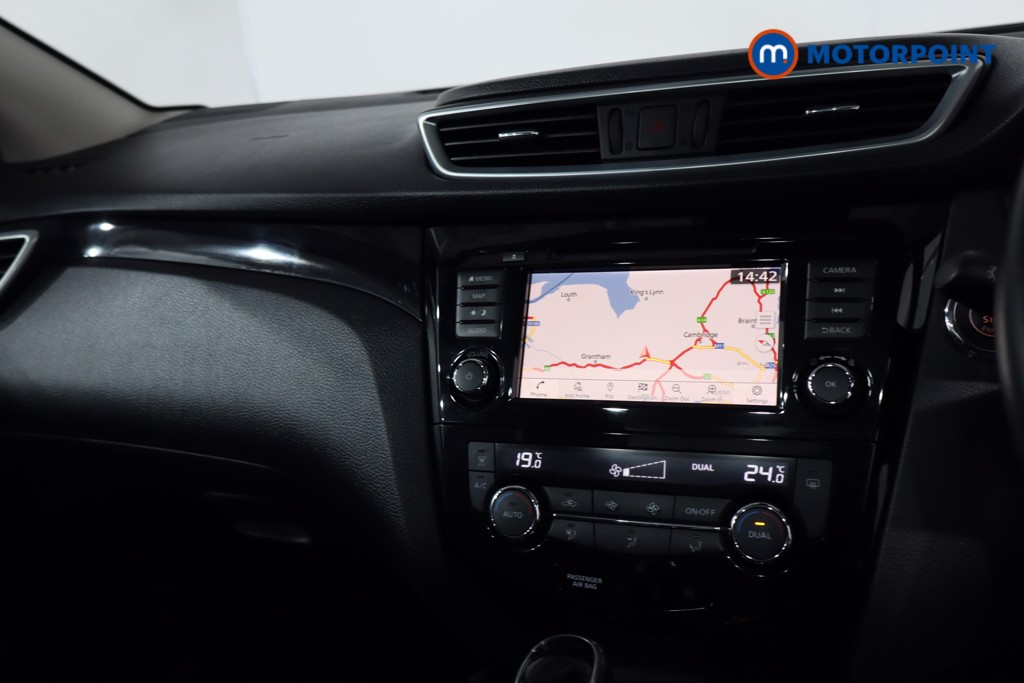 Nissan Qashqai N-Connecta Automatic Petrol SUV - Stock Number (1636012) - 20th supplementary image