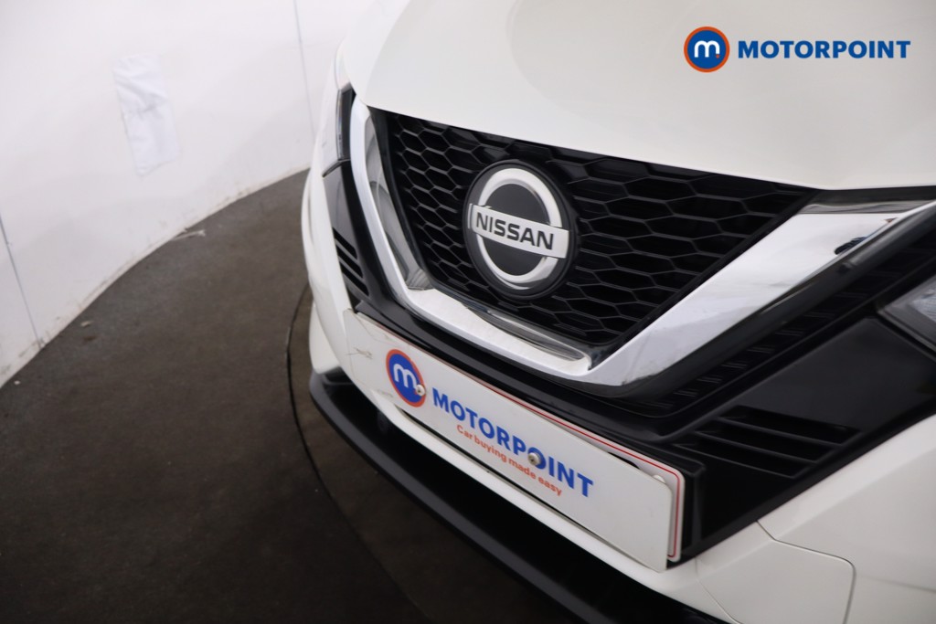 Nissan Qashqai N-Connecta Automatic Petrol SUV - Stock Number (1636012) - 30th supplementary image