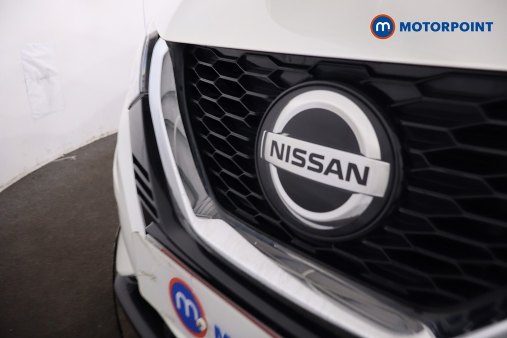 Nissan Qashqai N-Connecta Automatic Petrol SUV - Stock Number (1636012) - 31st supplementary image
