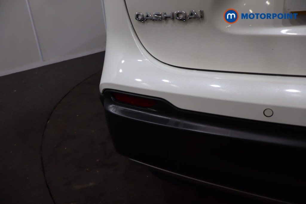 Nissan Qashqai N-Connecta Automatic Petrol SUV - Stock Number (1636012) - 38th supplementary image