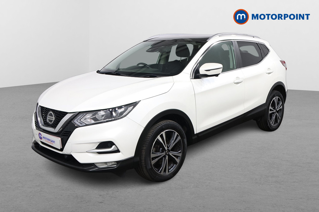 Nissan Qashqai N-Connecta Automatic Petrol SUV - Stock Number (1636012) - Passenger side front corner
