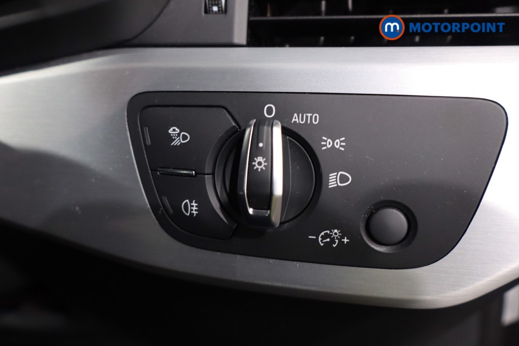 Audi A4 S Line Manual Petrol Saloon - Stock Number (1636015) - 18th supplementary image