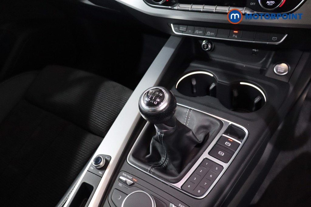 Audi A4 S Line Manual Petrol Saloon - Stock Number (1636015) - 22nd supplementary image