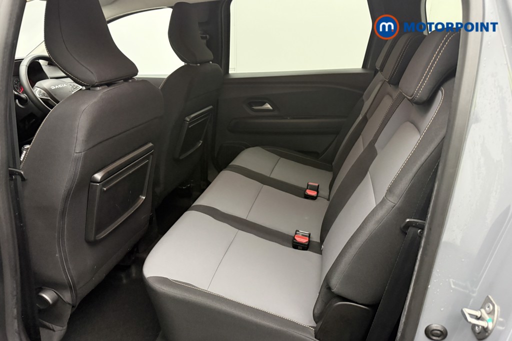 Dacia Jogger Extreme Manual Petrol People Carrier - Stock Number (1636129) - 4th supplementary image