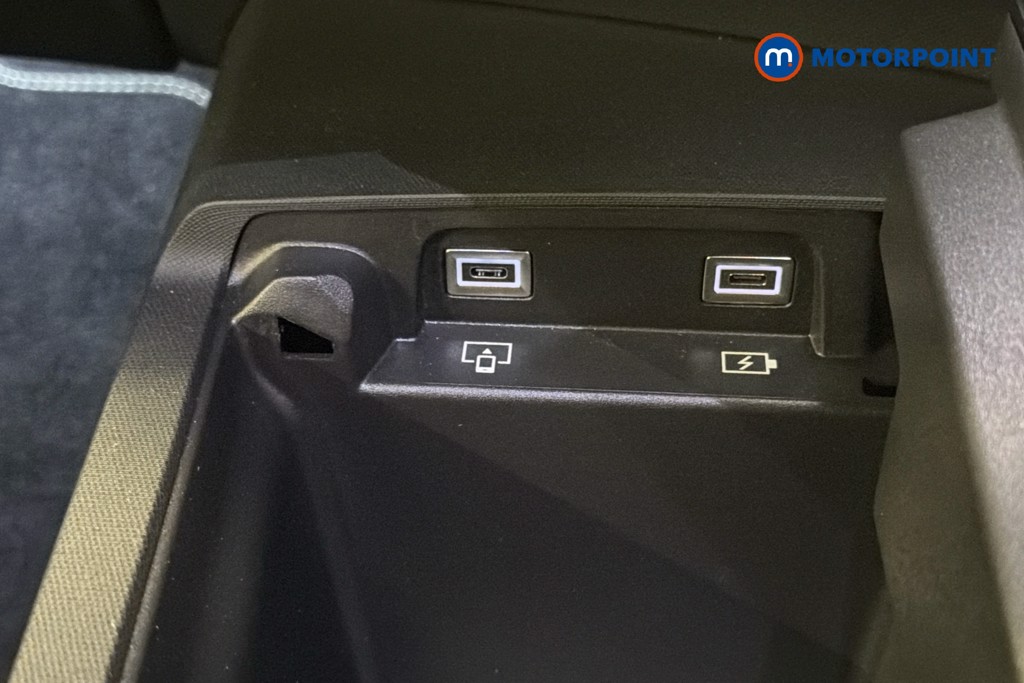 Peugeot 3008 GT Automatic Petrol SUV - Stock Number (1636233) - 17th supplementary image