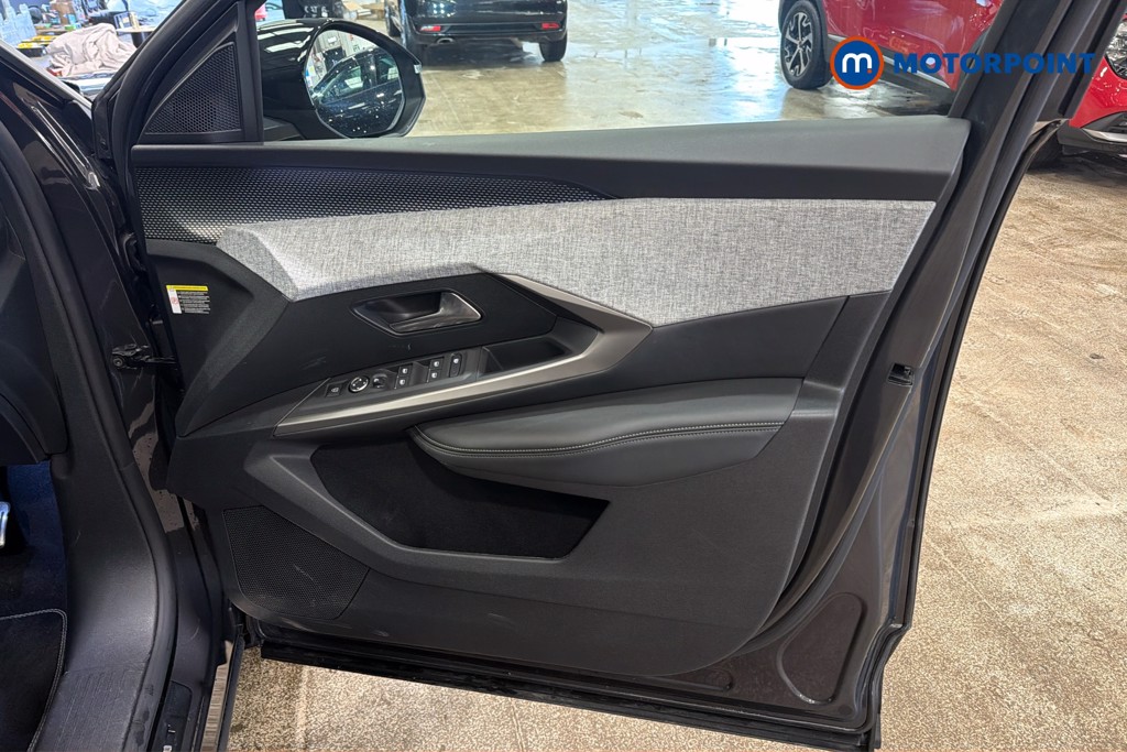 Peugeot 3008 GT Automatic Petrol SUV - Stock Number (1636233) - 19th supplementary image