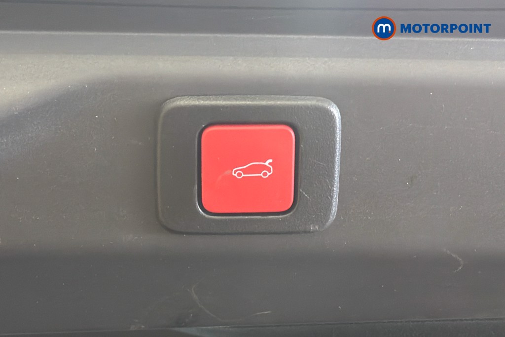 Peugeot 3008 GT Automatic Petrol SUV - Stock Number (1636233) - 35th supplementary image