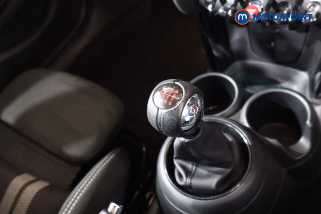 Mini Hatchback Cooper Sport Manual Petrol Hatchback - Stock Number (1636261) - 21st supplementary image