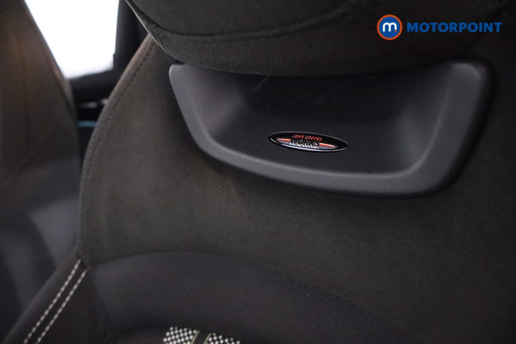 Mini Hatchback Cooper Sport Manual Petrol Hatchback - Stock Number (1636261) - 27th supplementary image