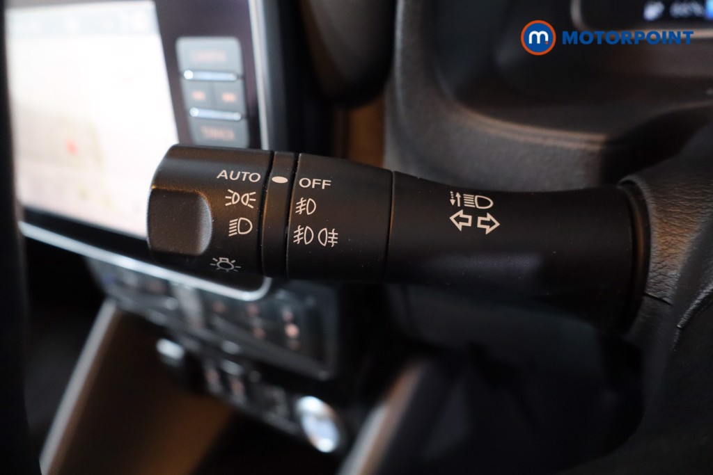 Nissan Leaf N-Connecta Automatic Electric Hatchback - Stock Number (1636281) - 14th supplementary image