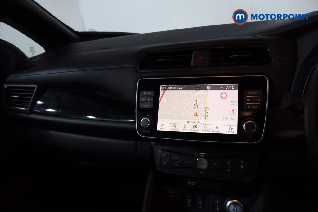 Nissan Leaf N-Connecta Automatic Electric Hatchback - Stock Number (1636281) - 18th supplementary image