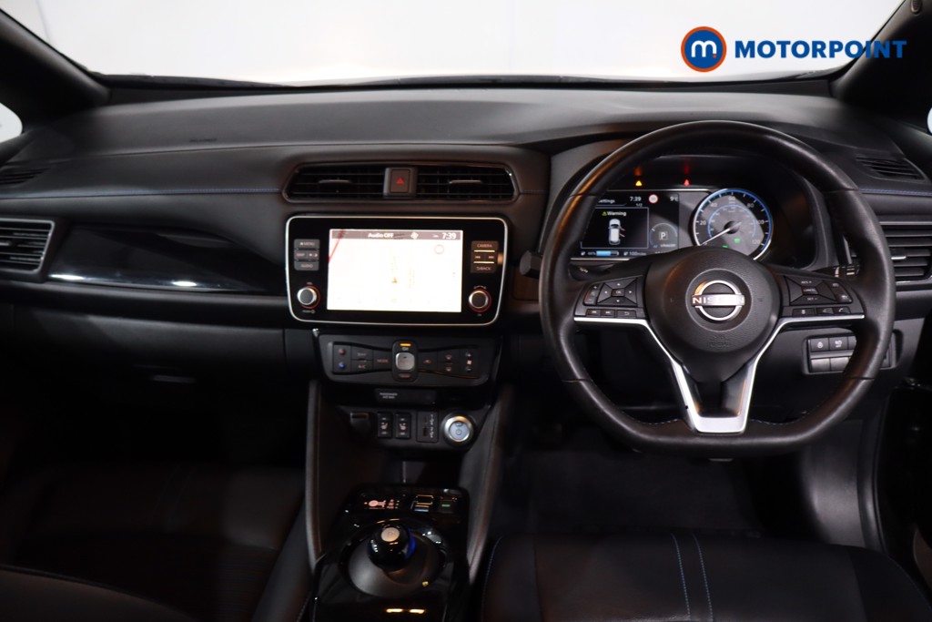 Nissan Leaf N-Connecta Automatic Electric Hatchback - Stock Number (1636281) - 1st supplementary image