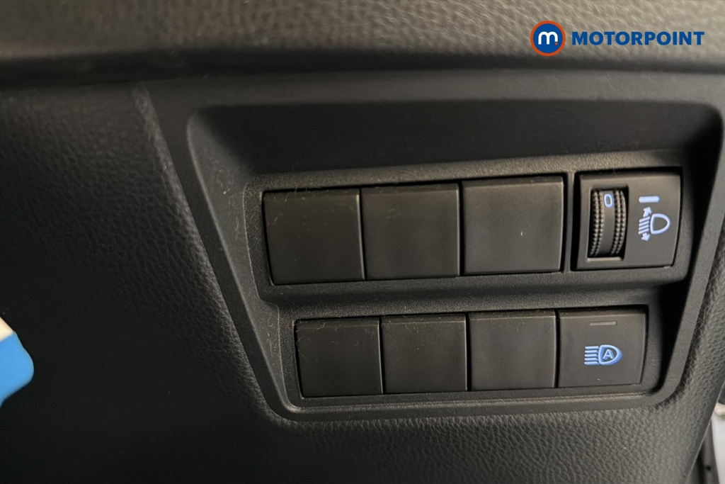Toyota Yaris Design Automatic Petrol-Electric Hybrid Hatchback - Stock Number (1636284) - 11th supplementary image