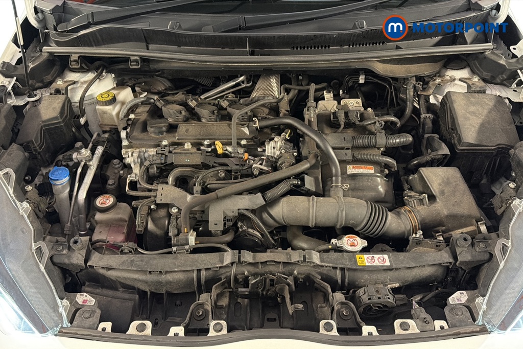 Toyota Yaris Design Automatic Petrol-Electric Hybrid Hatchback - Stock Number (1636284) - 48th supplementary image